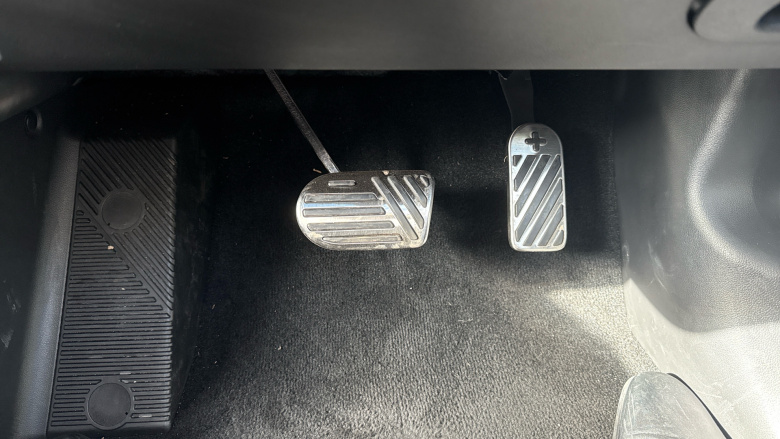 Hyundai IONIQ 5 168kW Ultimate 84 kWh 5dr Auto Electric Hatchback